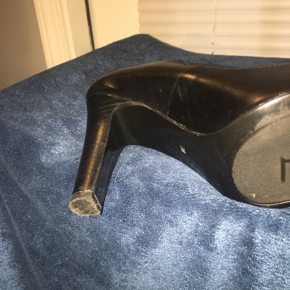 Black Ralph Lauren Heel - Picture 7 of 7